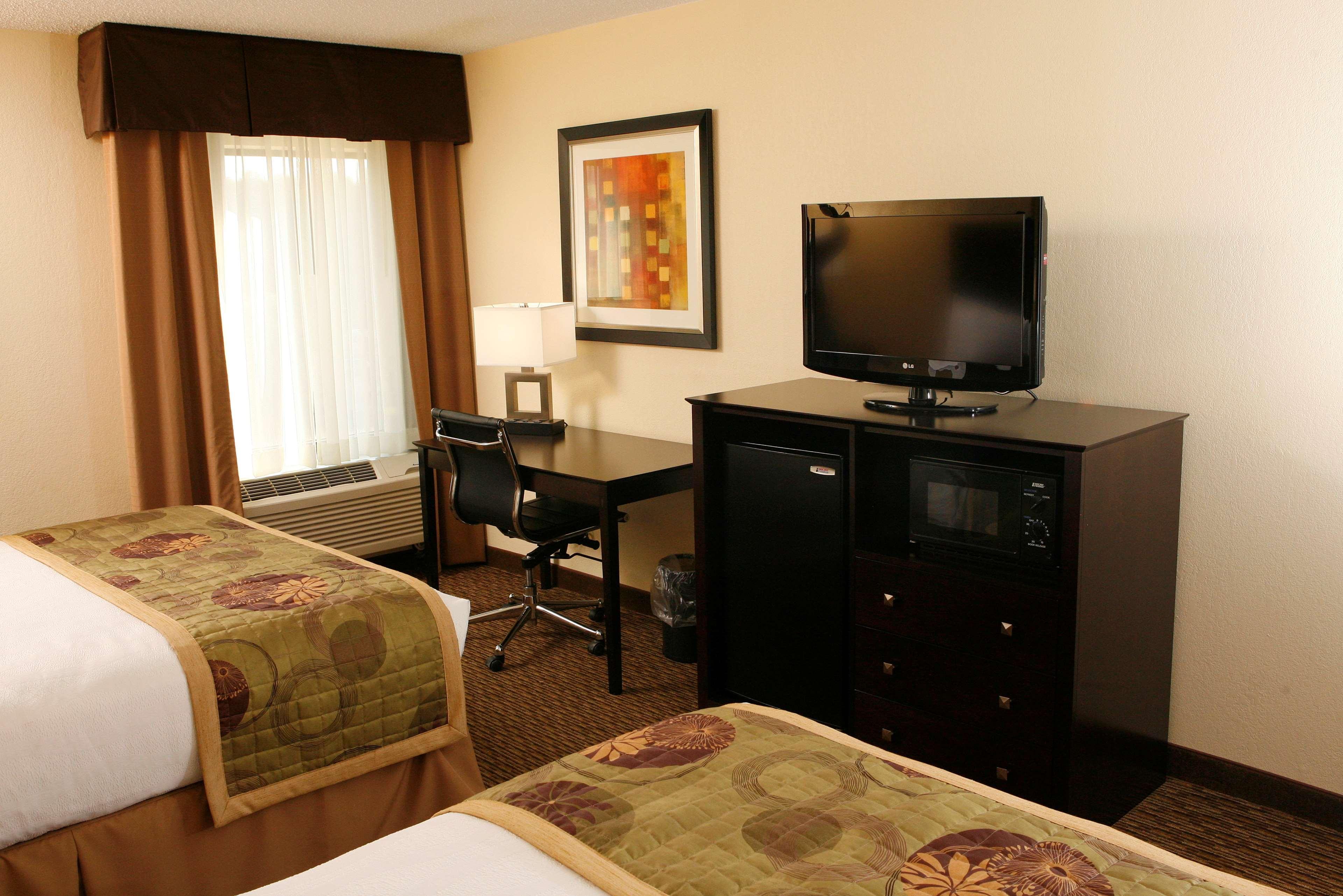 Best Western Plus Goldsboro Extérieur photo